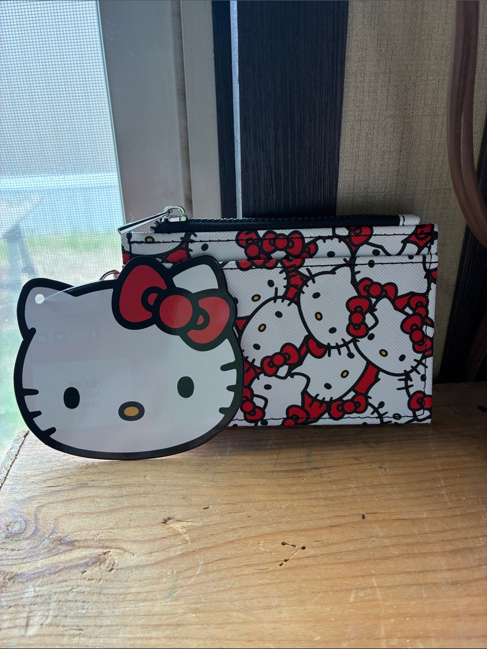 Hello Kitty White and Red Face Pattern Card Wallet with Bow Charm